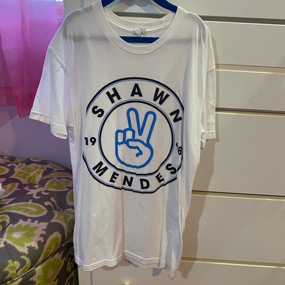 Shawn Mendes shirt